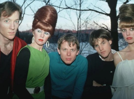 B52s-circa-1978.jpg