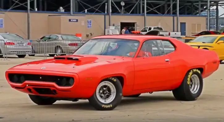 plymouth_roadrunner_drag_car.jpg