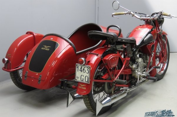 Moto-Guzzi-1935-2205.jpg