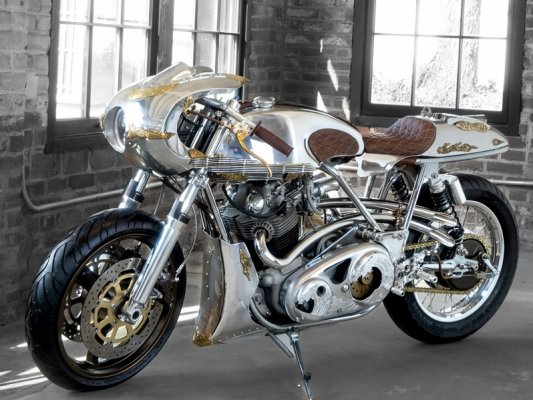 Norton1-56-of-59-XL-hero-1.jpg