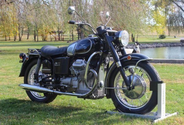 Moto-Guzzi-Ambassador-Front-Right-Featured.jpg