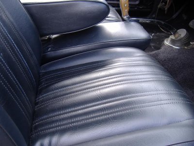 bee seats.jpg bee seats.jpg
