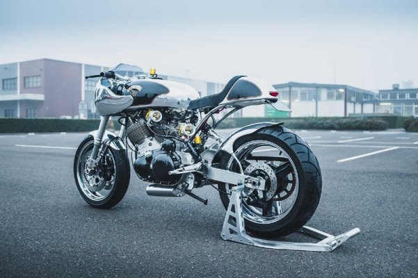 vincent-cafe-racer-13.jpg