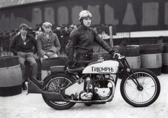-ivan.wicksteed.triumph-supercharged-1939-1024x717.jpg