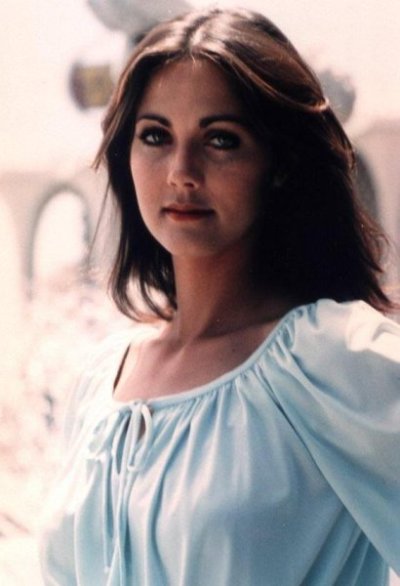 Lynda Carter 1.jpg