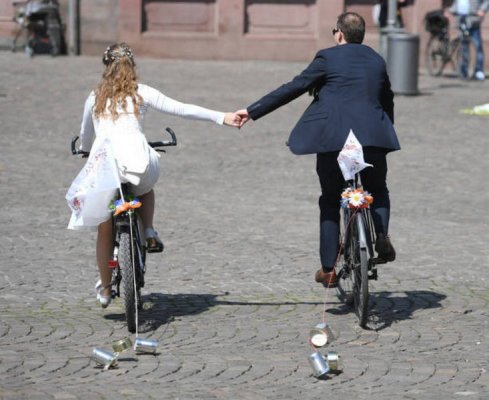 Just Married 3.jpg
