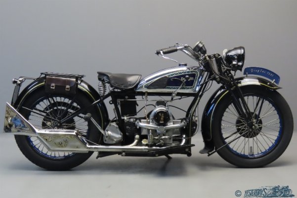 Douglas-1932-E32-2304-7.jpg
