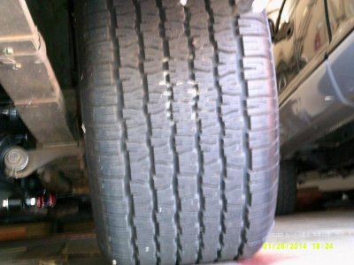 68 RR 295-50-15 Radial TA Rear tire #1.jpg