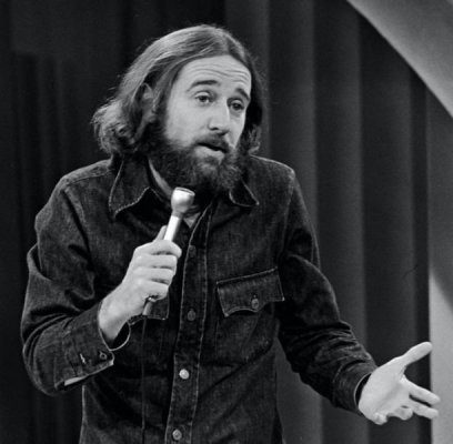George Carlin.jpg