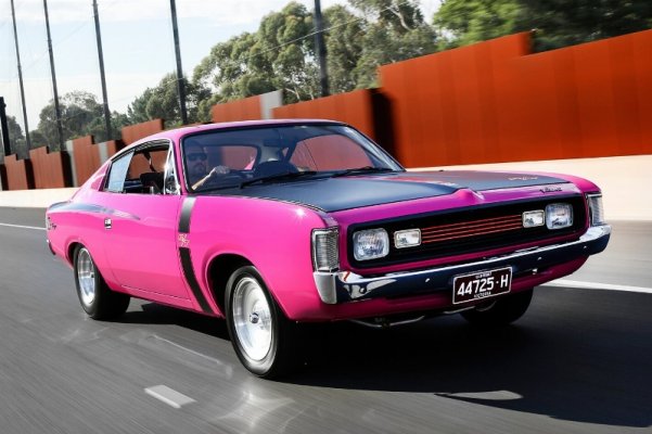 Valiant-RT-Charger-front.jpg