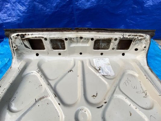 68_RR-trunk-1b.JPG 68_RR-trunk-1b.JPG