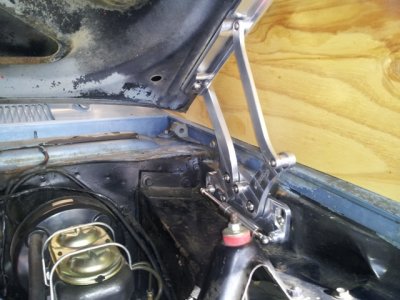 sm_hoodhinge4.jpg sm_hoodhinge4.jpg