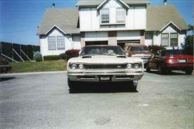 69 Super Bee Front.jpg 69 Super Bee Front.jpg