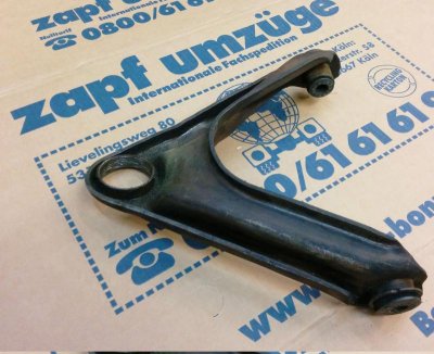 upper-controll-arm-remove_4.jpg