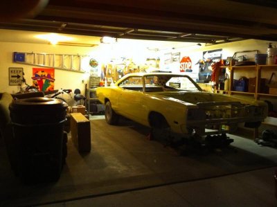 Super Bee.jpg Super Bee.jpg