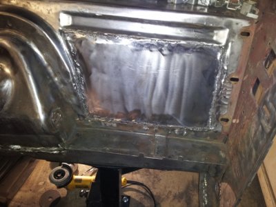 sm_baterryboxarea2.jpg sm_baterryboxarea2.jpg