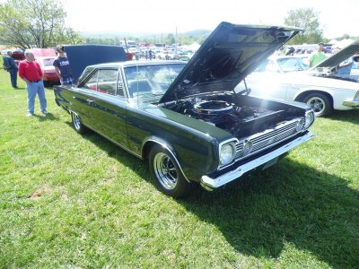 mopar show 021.jpg