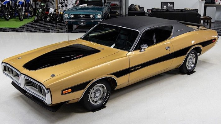 50-year-old-dodge-charger-looks-like-a-newborn-and-it-s-a-440-magnum-221741_1.jpg