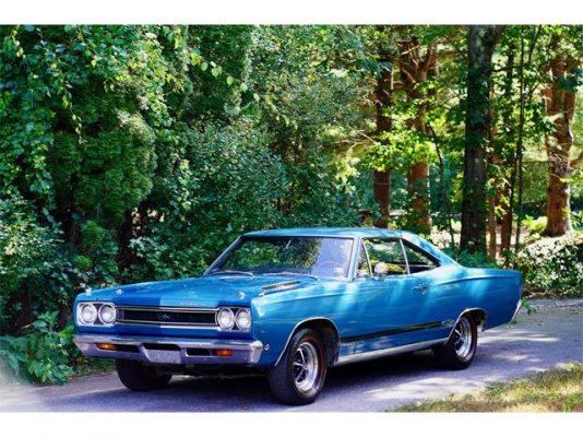 41806415-1968-plymouth-gtx-thumb.jpg