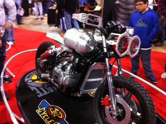 Custom goldwing _1.JPG