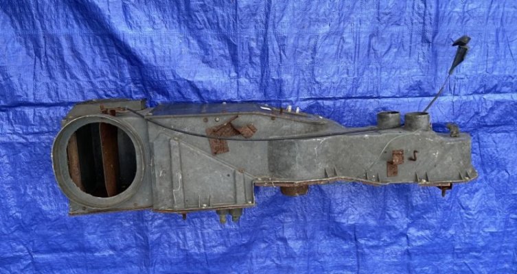 Heater-Box_68-70_B-body-3.JPG