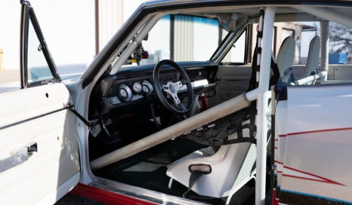 642 '68 Barracuda B029 Hemi Super Stock 6.jpg