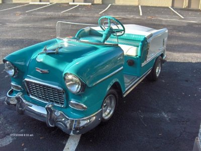 Golf Cart 55 Chevy.jpg