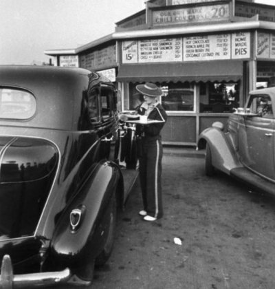 Drive-in 3.jpg