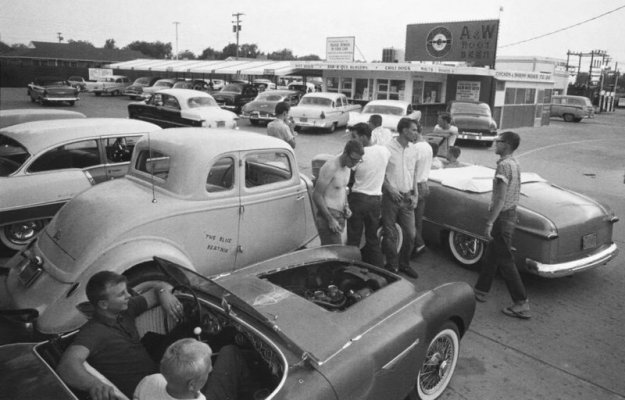 A&W Drive-in.jpg