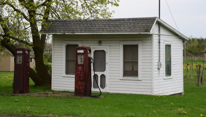 Service - Mini Gas Station.jpg