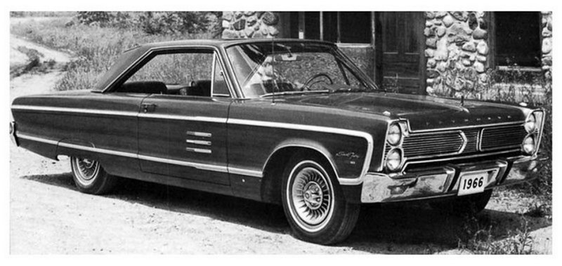 Plymouth Sport Fury 1966.jpg
