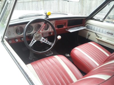 64 Beledere interior 2.jpg