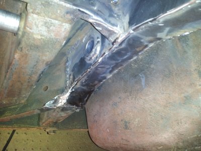 sm_rearsrwelding5.jpg sm_rearsrwelding5.jpg