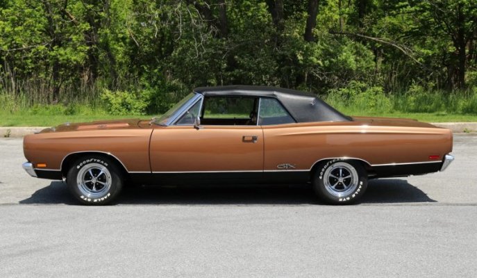 647 '69 Hemi GTX.jpg