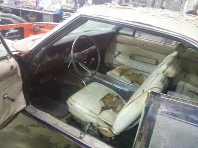 1969 Dodge Charger SE 383 Orange Dr side Int.jpg