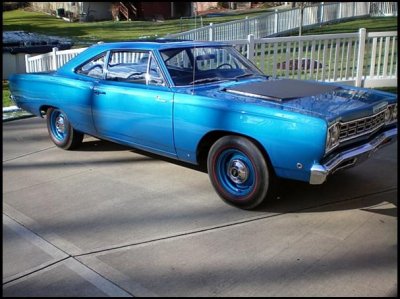 1968-Plymouth-Road-Runner-blue[1].jpg