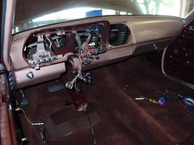 emptydash.jpg emptydash.jpg
