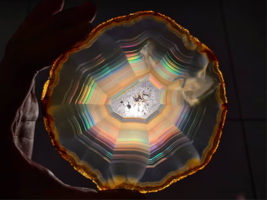 1700897125597.png