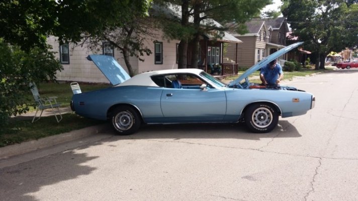 tonica charger.jpg tonica charger.jpg