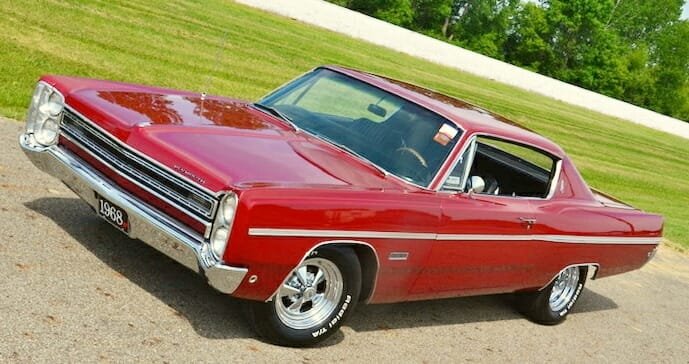 00 1968 Plymouth Fury.jpg