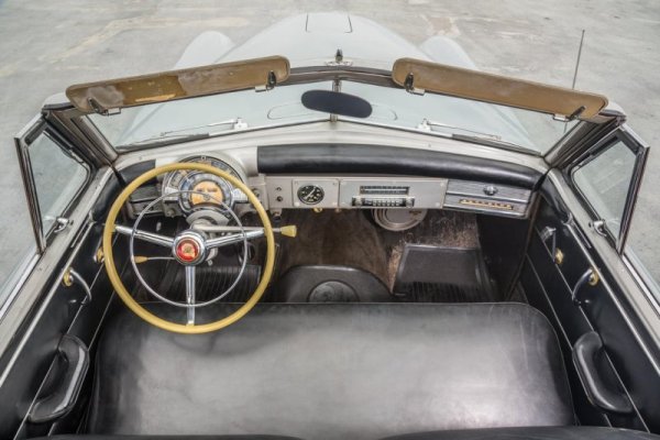 1950-chrysler-camera-car-owned-by-howard-hughes-v0-oexttu9m32q81.jpg