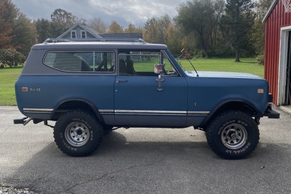 1973 Scout.jpeg