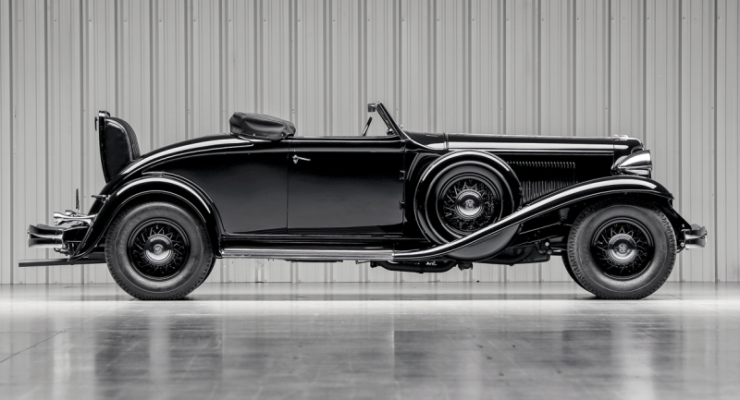 1932 Chrysler Imperial custom CH Cabriolet by Bohman & Schwartz (3).png