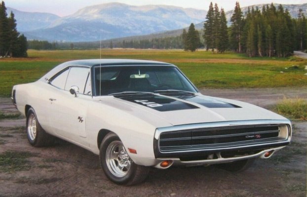 1970 Dodge Charger RT White 1.jpg