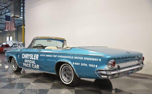 1963-chrysler-300-convertible-pace-setter (1).jpg