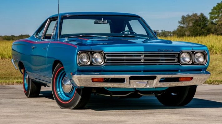 1969-Plymouth-HEMI®-Road-Runner-Coupe.-Mecum.-6.jpeg