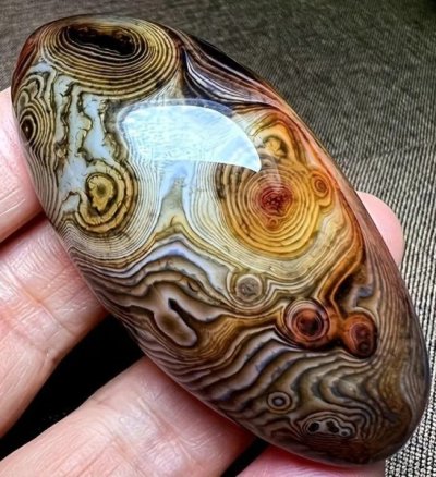 Natural Polished Agate Stone 1.jpg
