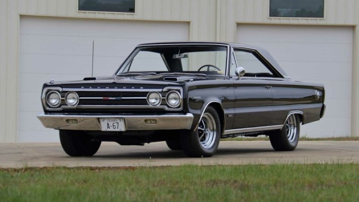 645a '67 Plymouth Hemi GTX.jpg