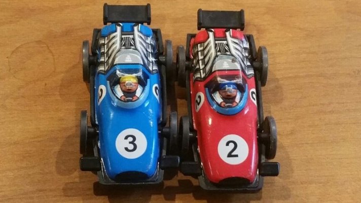 0000 60s Sears big toy box super raceway 2.jpg