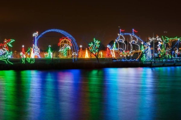 Winterfest-of-Lights.jpg